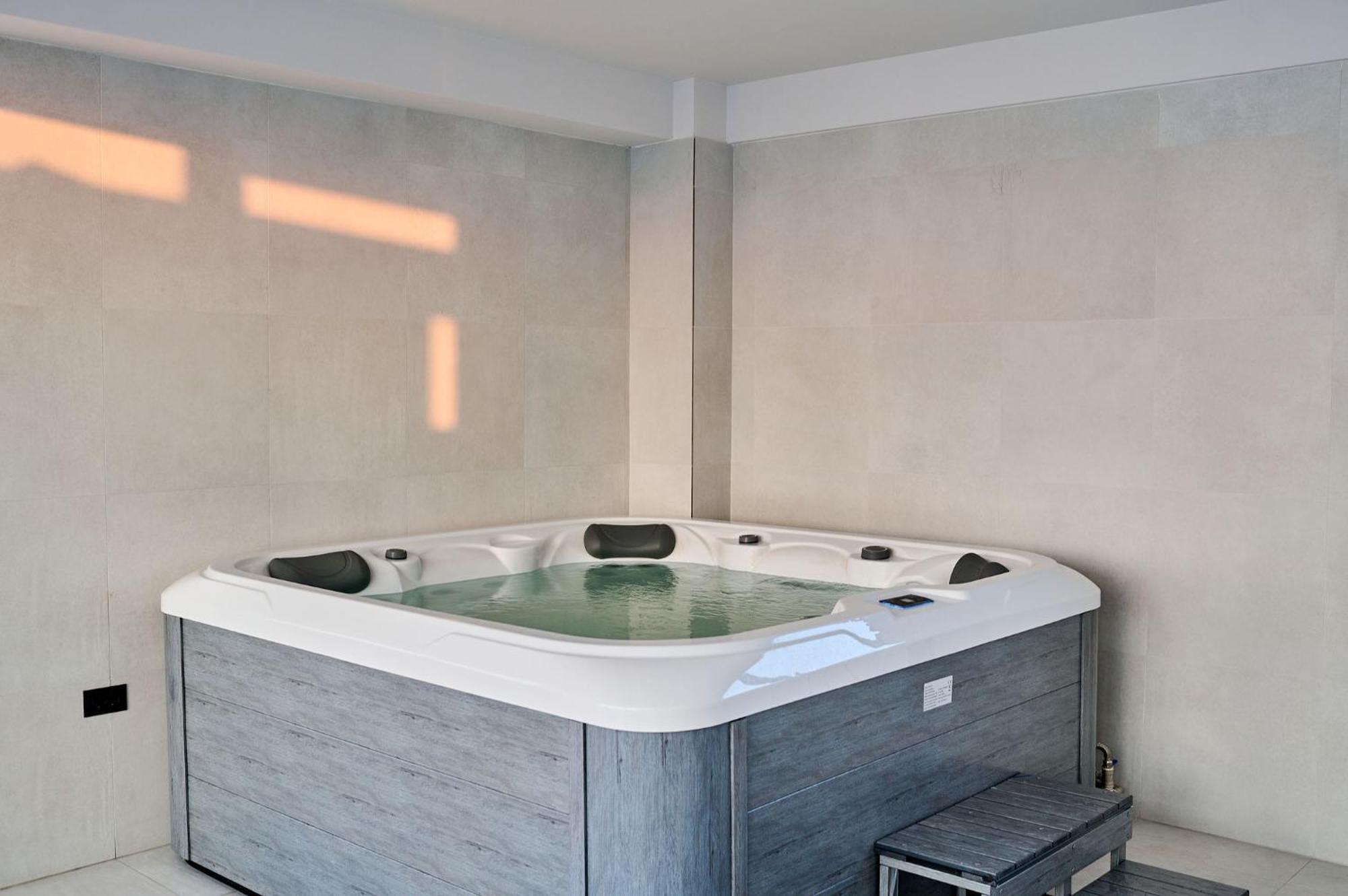 Summer Residence Apartment In Infinity Beach Resort - Parking Mamaia Dış mekan fotoğraf